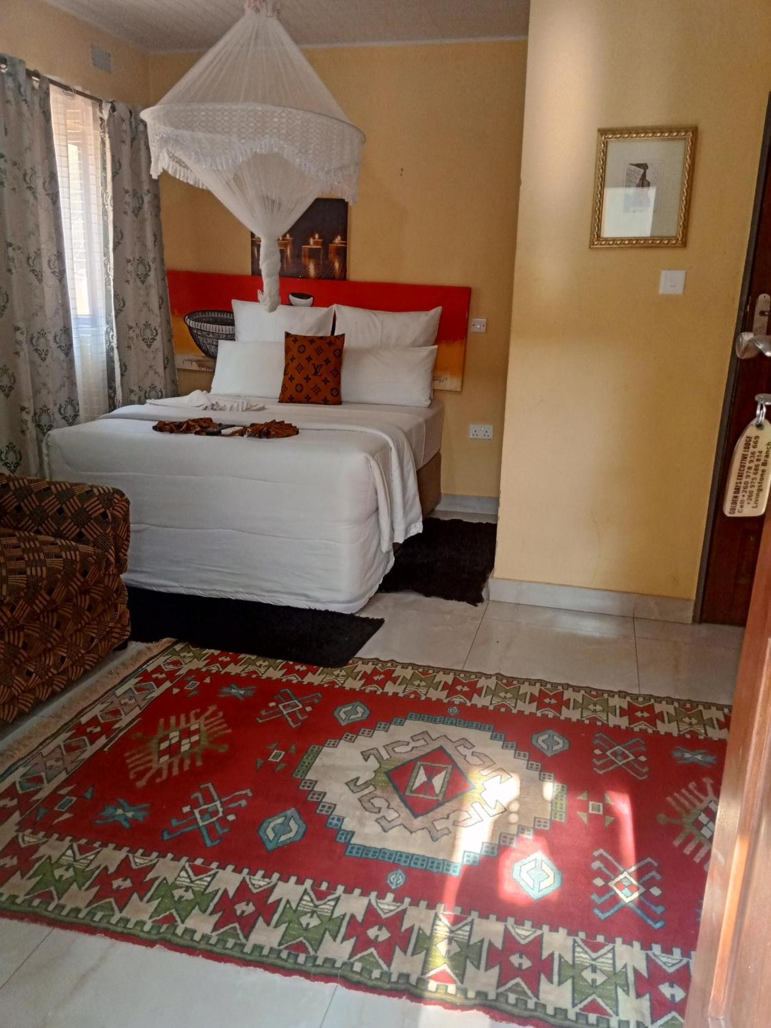 Golden Days Lodge ลิฟวิงสโตน ภายนอก รูปภาพ