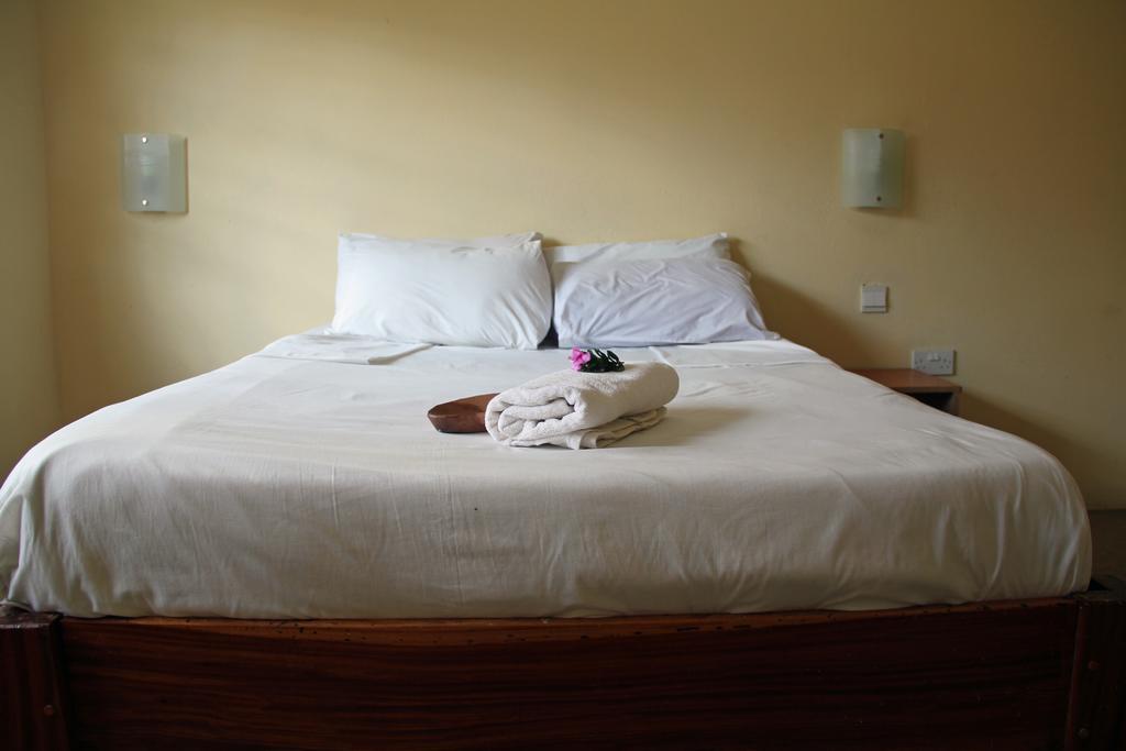 Golden Days Lodge ลิฟวิงสโตน ภายนอก รูปภาพ