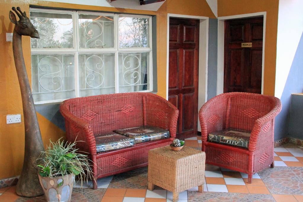 Golden Days Lodge ลิฟวิงสโตน ภายนอก รูปภาพ